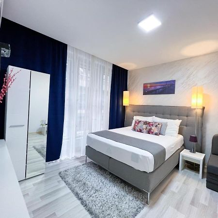 Centar Forever Belgrad Exterior foto
