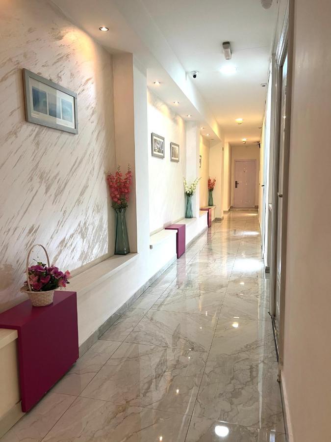 Centar Forever Belgrad Exterior foto