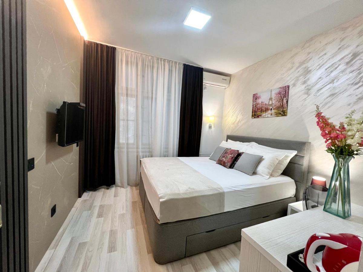 Centar Forever Belgrad Exterior foto